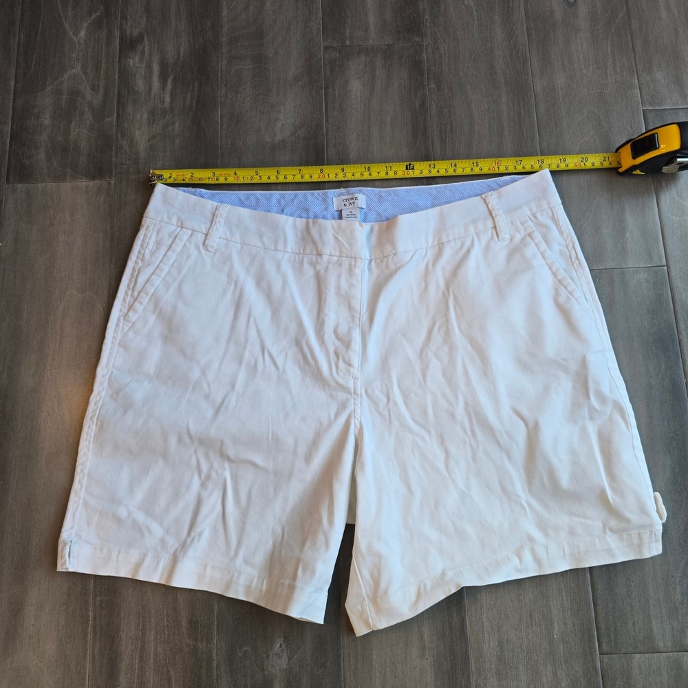 Crown & Ivy Caroline Womens White Chino Shorts Size 14 Stretch Cotton Mid Rise